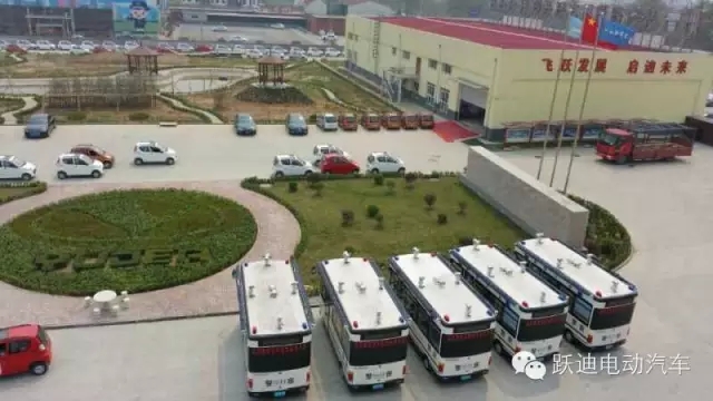 春暖花開、綠色躍迪---躍迪集團(tuán)綠化工作進(jìn)行中！