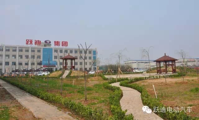 春暖花開、綠色躍迪---躍迪集團(tuán)綠化工作進(jìn)行中！