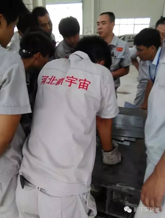 電動(dòng)汽車(chē),電動(dòng)轎車(chē),電動(dòng)汽車(chē)價(jià)格,純電動(dòng)汽車(chē)