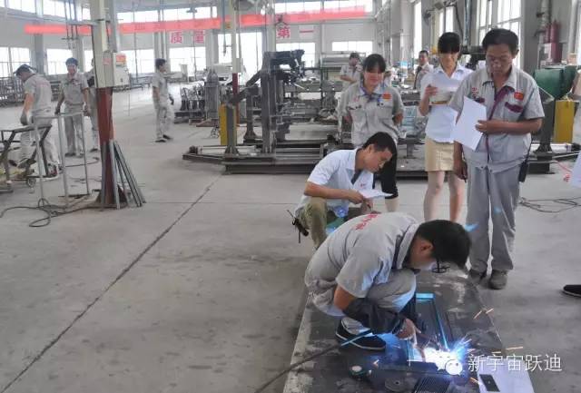 電動(dòng)汽車(chē),電動(dòng)轎車(chē),電動(dòng)汽車(chē)價(jià)格,純電動(dòng)汽車(chē)