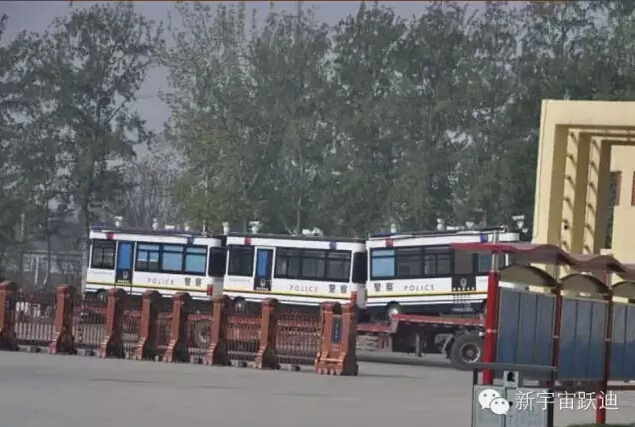 保定躍迪移動警務(wù)室批量發(fā)車，全方位零距離服務(wù)群眾