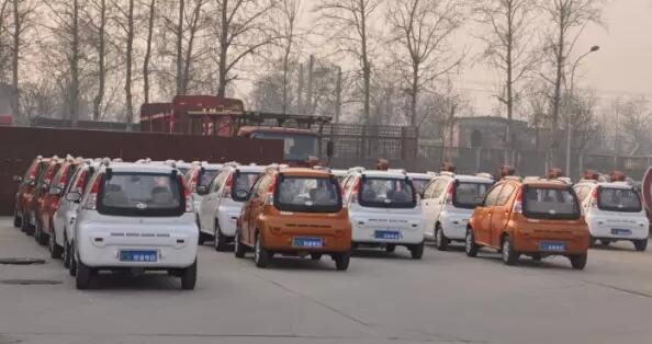 躍迪電動汽車批量發(fā)車山東—品質值得信賴