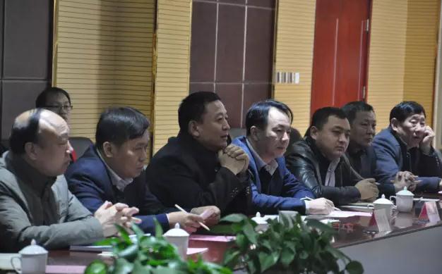 安慶市委常委、副市長(zhǎng)華克思一行到河北躍迪新能源科技集團(tuán)參觀考察