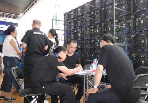 第八屆中國國際警用裝備博覽會現(xiàn)在進行時，躍迪警務用車邀您見證警用裝備新技術！