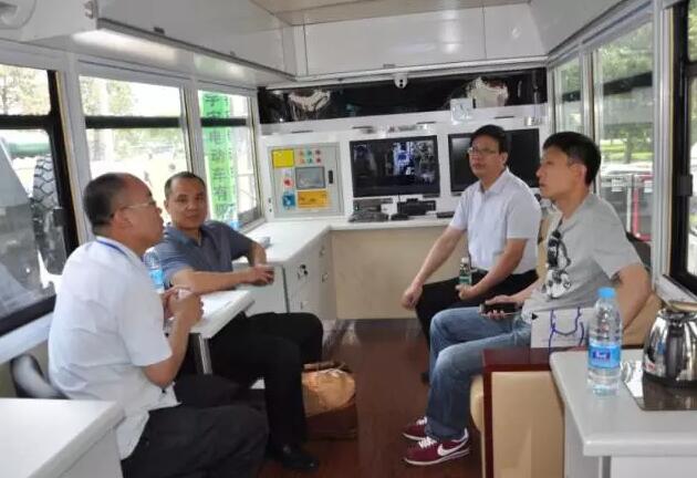 躍迪移動測速卡口、躍迪定制智能人臉識別成為本屆警用裝備博覽會焦點