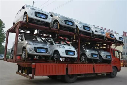 電動(dòng)轎車(chē)