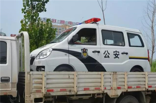 警用巡邏車(chē)