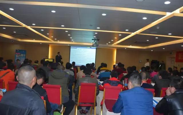 躍迪智能家族集結(jié)亮相鄭州展，萬人見證，共贏未來