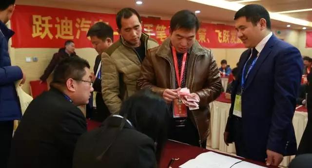 躍迪智能家族集結(jié)亮相鄭州展，萬人見證，共贏未來