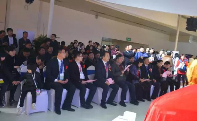 躍迪智能家族集結(jié)亮相鄭州展，萬人見證，共贏未來