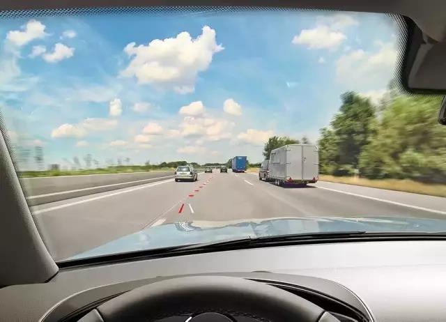 愛護(hù)身體，從正確駕駛姿勢開始