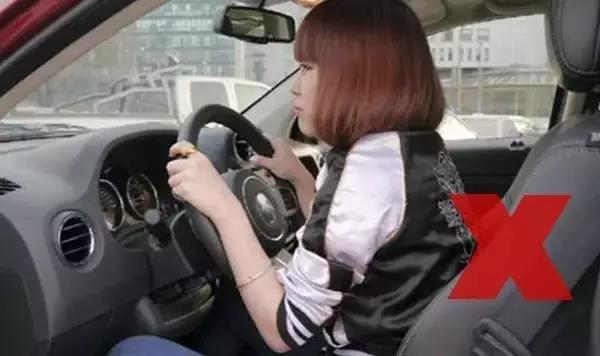 愛護(hù)身體，從正確駕駛姿勢開始