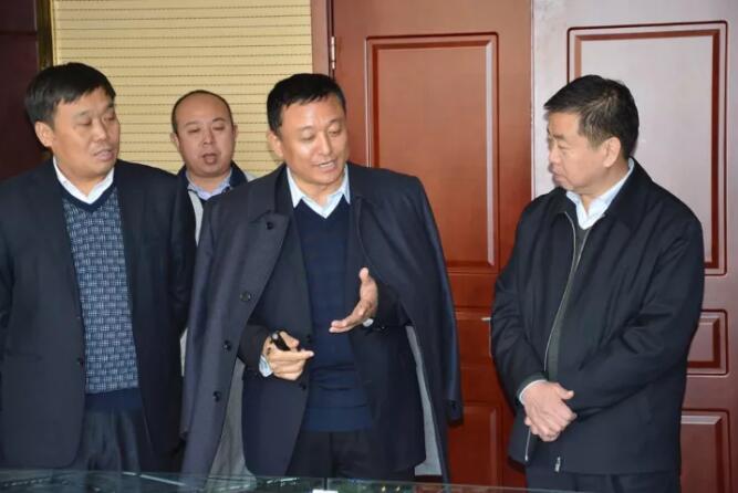石家莊市委常委、統(tǒng)戰(zhàn)部長王韶華一行蒞臨躍迪集團(tuán)參觀指導(dǎo)