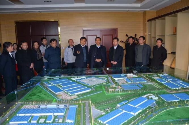 石家莊市委常委、統(tǒng)戰(zhàn)部長王韶華一行蒞臨躍迪集團(tuán)參觀指導(dǎo)