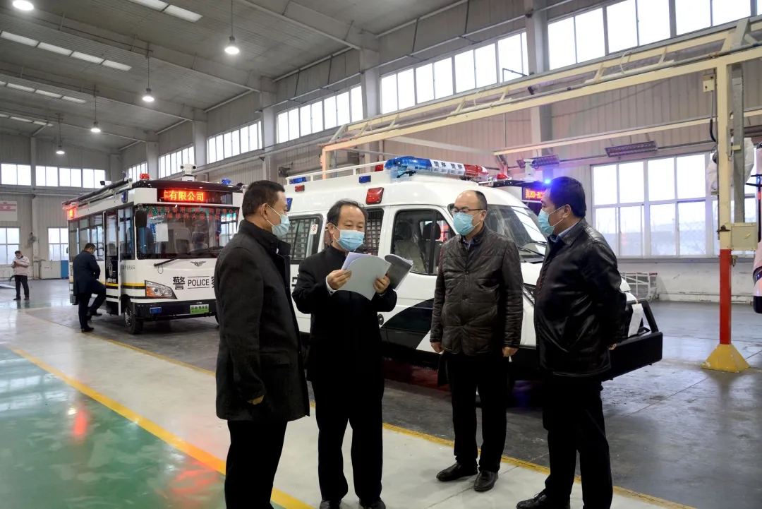 河北省工信廳廳長(zhǎng)龔曉峰蒞臨躍迪集團(tuán)考察防疫工作站生產(chǎn)情況