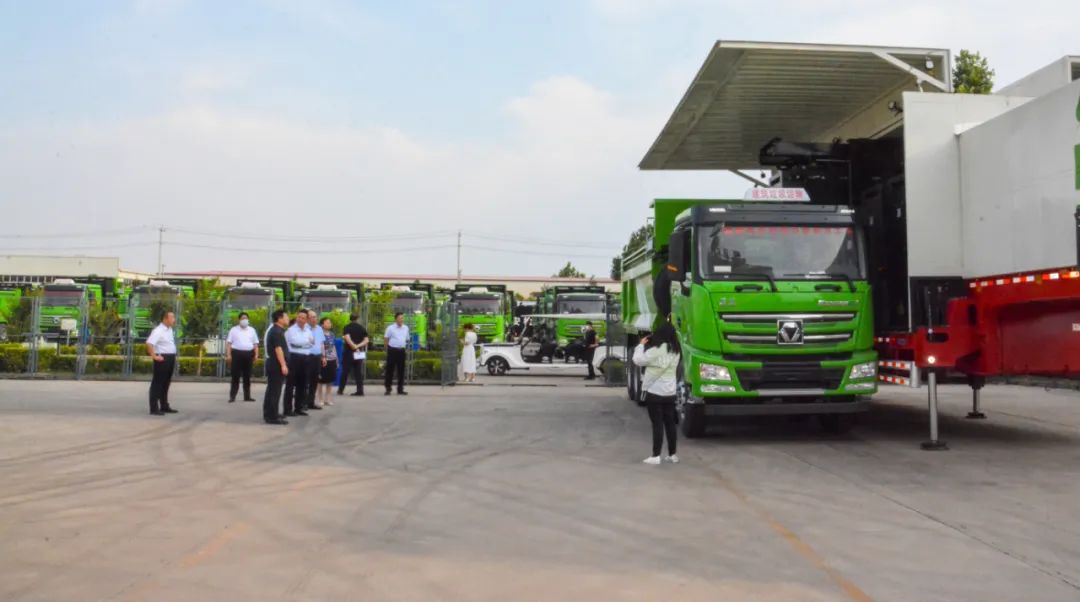 元氏縣委副書記、縣長曹鉑一行蒞臨躍迪集團考察調(diào)研