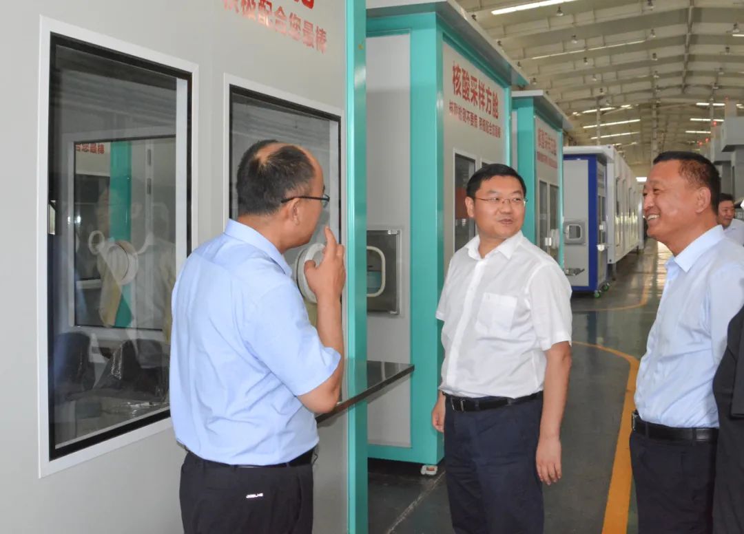 元氏縣委副書記、縣長曹鉑一行蒞臨躍迪集團考察調(diào)研