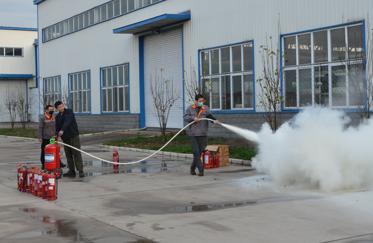 走進(jìn)躍迪汽車|躍迪消防車，消防時(shí)時(shí)在