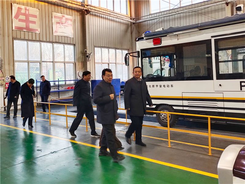 【深入企業(yè)走訪】省委統(tǒng)戰(zhàn)部常務(wù)副部長(zhǎng)和春軍?率隊(duì)來(lái)躍迪集團(tuán)調(diào)研