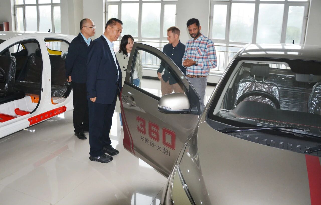 躍迪汽車迎坦桑尼亞客商考察，加速新能源汽車國(guó)際化布局